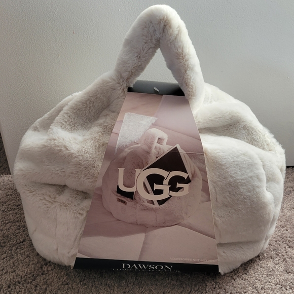 ugg dawson tablet pouf